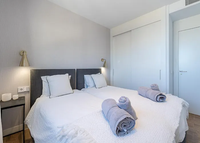 Luxury El Higueron West Apartment