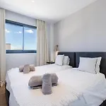 公寓 Luxury El Higueron West 丰希罗拉